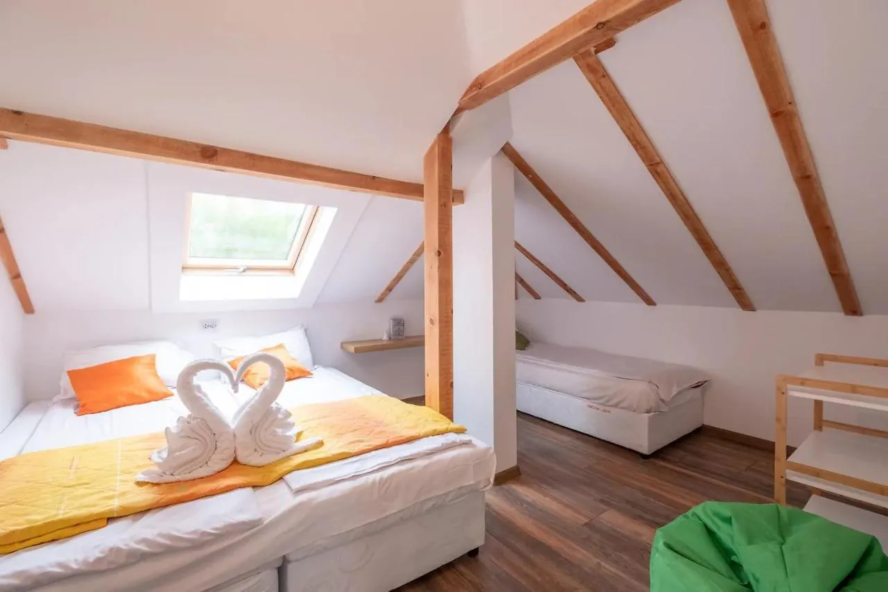 Casa vacanze Entire Central House With Guest Rooms & Garden Sofia
