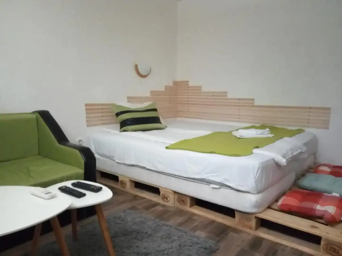 Entire Central House With Guest Rooms & Garden Sofia 0*,