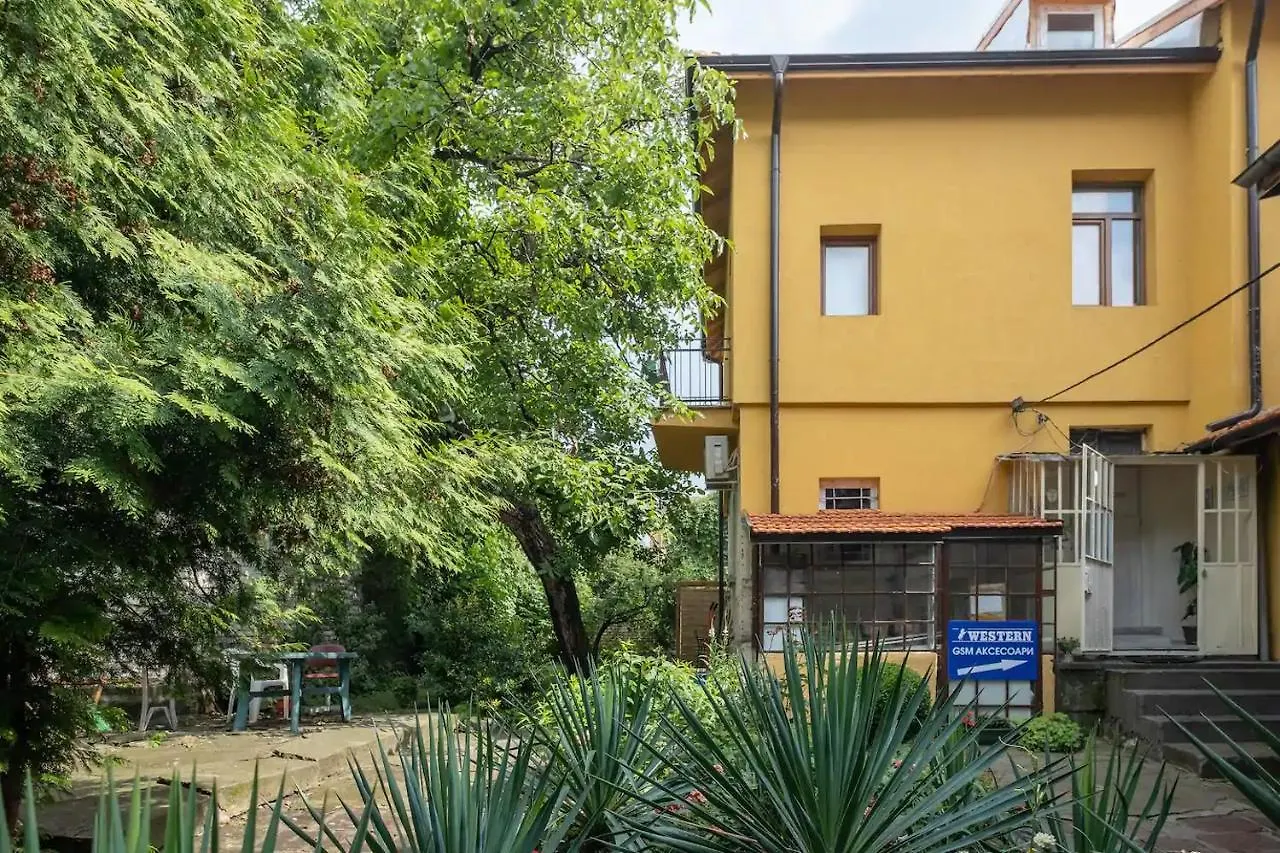 Casa vacanze Entire Central House With Guest Rooms & Garden Sofia Bulgaria