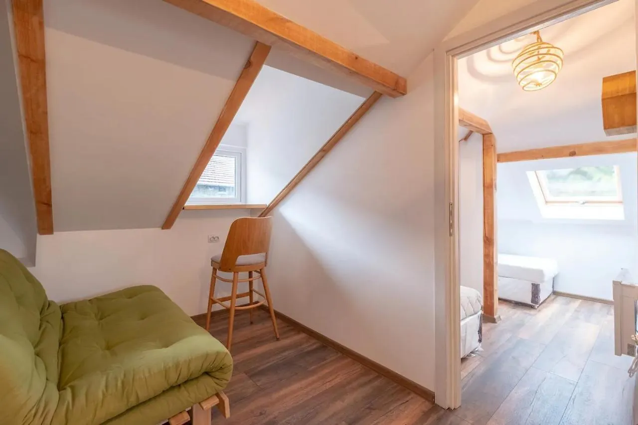 Entire Central House With Guest Rooms & Garden Sofie 0*,  Bulharsko